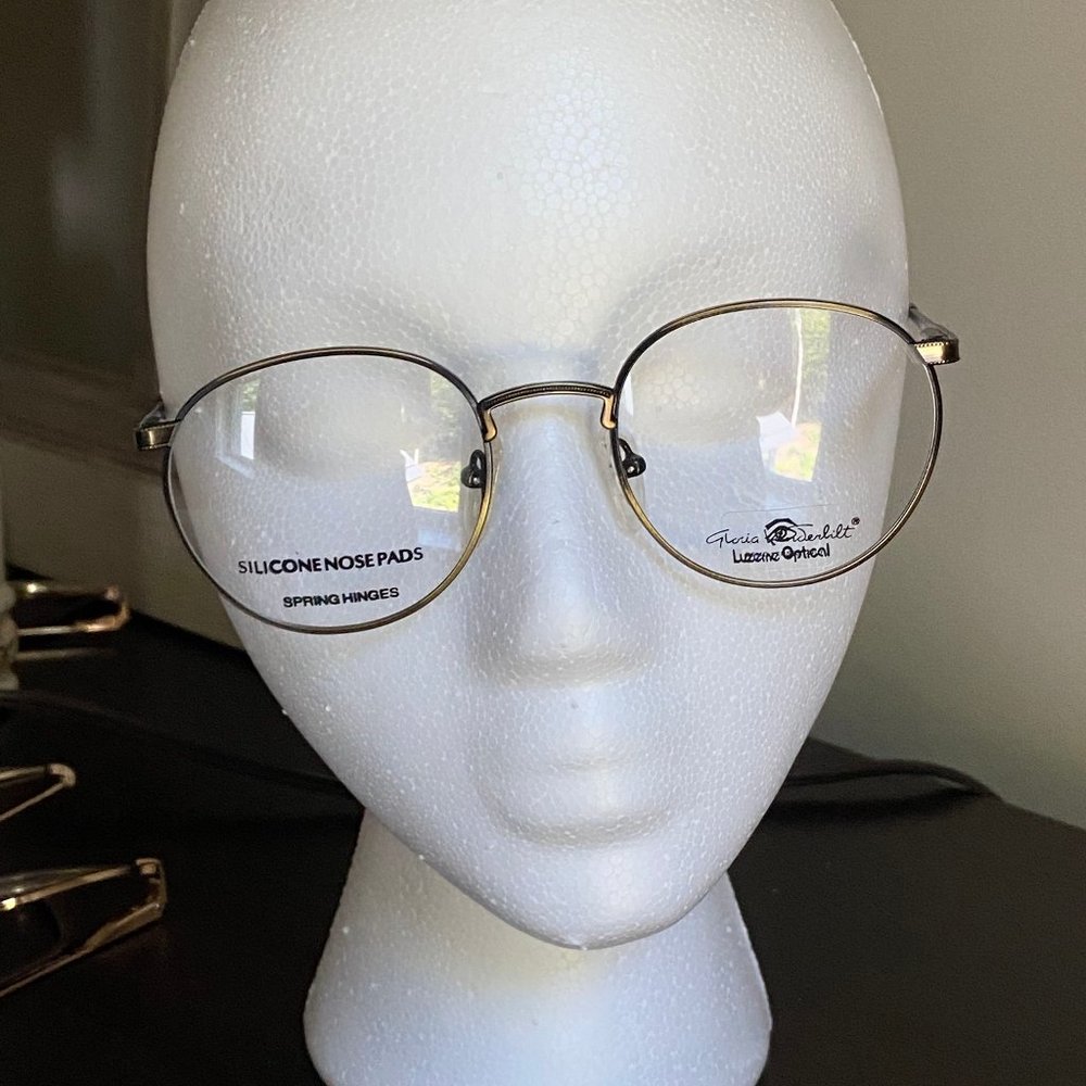 Trendy VINTAGE Round Style FRAMES! NWT!